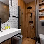 Apartman Termy Cieplice By Bookinghost