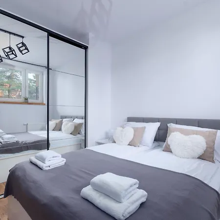 Termy Cieplice By Bookinghost Διαμέρισμα *