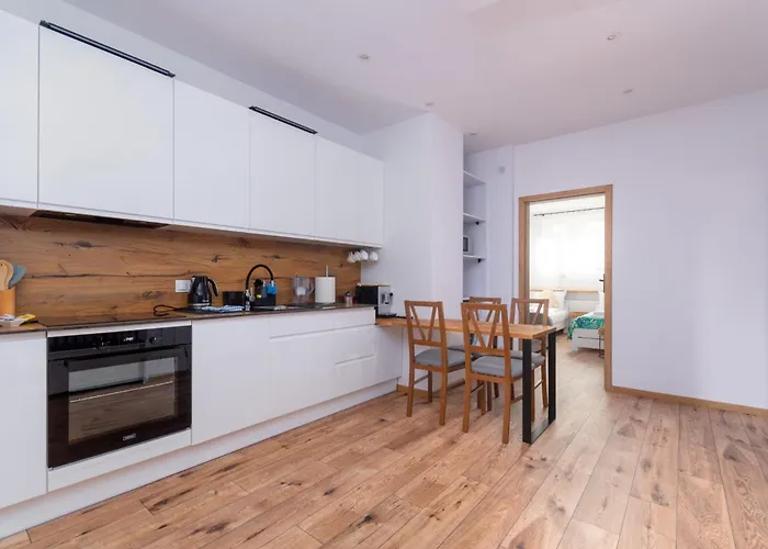 Termy Cieplice By Bookinghost Apartment